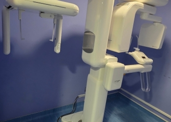 CBCT 3D  Genoray - PAPAYA PLUS con  OPG + TeleRadiografía bajo número de disparos