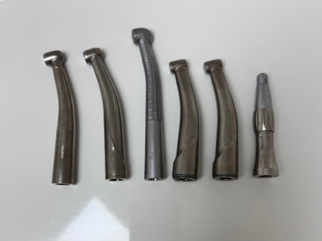 VENDO MATERIAL ROTATORIO  SIRONA: 3 TURBINAS, 2 C/A  y 1 P/M. Todo 900 €