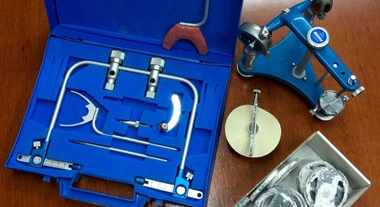 VENDO ARCO FACIAL Y ARTICULADOR DENTATUS