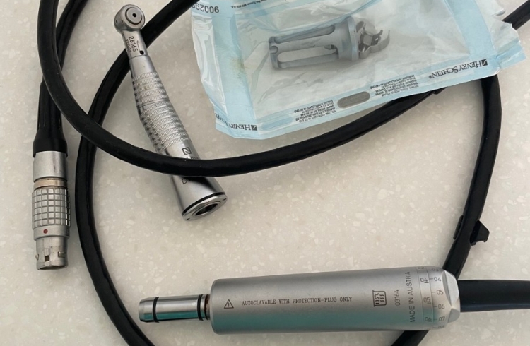 VENDO MICROMOTOR Y CONTRANGULO CIRUGIA Y PROTESICO NOBEL BIOCARE