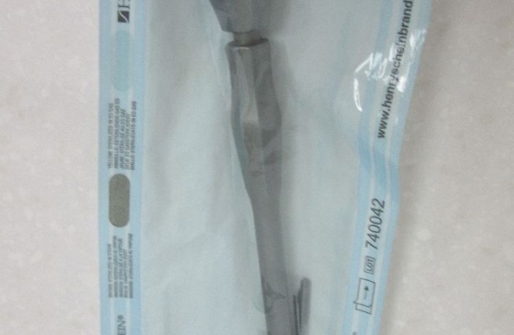 VENDO ELEVADOR DE APICES TRES PUNTAS NOBEL BIOCARE