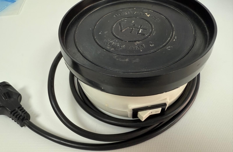 VIBRADOR DE YESO DENTAL