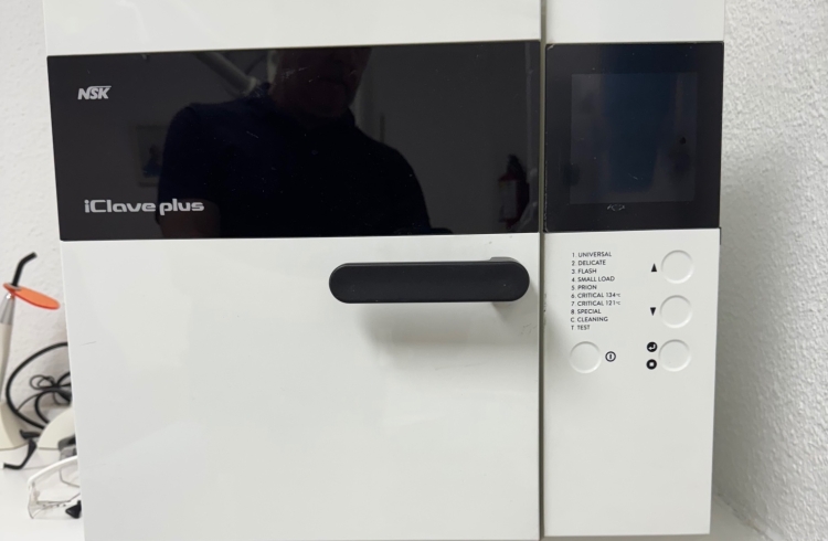 VENDO AUTOCLAVE ICLAVE PLUS (NSK) 1.450  €